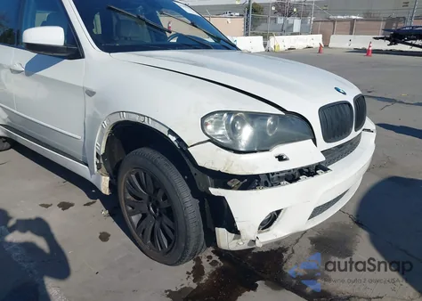 2011 BMW X5 xDrive50I from USA, damaged, VIN 5UXZV8C51BL417481